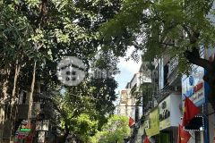 Bán nhà lê văn hiến, bắc từ liêm, 35m, 6t, mt 4.5m, 7.2 tỷ. ô tô, kd. cực hiếm.