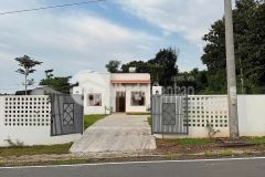 Ngậm ngùi bán nhà vườn 644m2 tâm huyết mới xây xong ở thị xã trảng bàng giá 720 triệu.