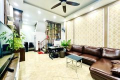 Cực hiếm nhà đẹp phố tây sơn, 3 mặt thoáng, ngõ thông, gần phố 5 tầng, 8.4 tỉ