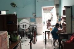 Bán nhà hẻm ô tô lạc long quân, tân bình, 5.2x13, đầu tư tốt, chỉ 5 tỷ hơn