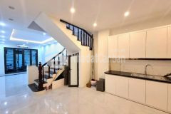 Nhà ngõ quỳnh 54m2 x hơn 10 tỷ 2 thoáng nở hậu,40m2 ra ô tô tránh