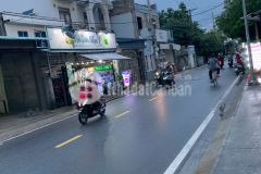 Bán nhà cấp4 đường đt3,đông thạnh,hóc môn,ngang13,5m dài 14m,giá chỉ 10tỷ