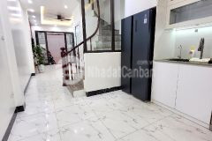 Bán ccmn định công hạ hoàng mai, dt 46m2 x 5t, giá hơn 7 tỷ, full nội thất, thang máy.