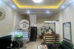 Hoàng mai 5.68 tỷ ngõ thông lô góc 34m 4 tầng sổ đỏ nở hậu