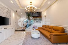 9 tỷ hơn nhà mới lô góc ô tô đỗ cửa 15m ra mặt phố