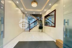 Bán nhà trương định 41m2,6 phòng,chỉ hơn 7 tỷ,ngõ rộng ba gác tránh, dân xây