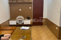 Bán tập thể doãn kế thiện mai dịch dtsd 65m 3 ngủ giá 3.25 tỷ, nhà đẹp, tặng nội thất