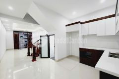 Chủ cần tiền giảm gấp 500 triệu nhà khu vực khâm thiên kinh doanh sầm uất 48m x 5.5 tầng