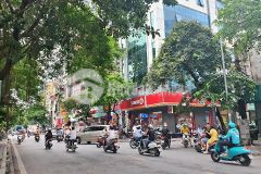 Bán gấp nhà mặt phố cự lộc, ô tô tránh kinh doanhdt 60m2, 5 tầng, mt 5m, 16.5tỷ