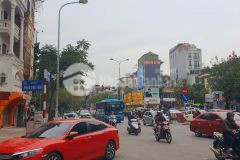 Mặt phố phan phù tiên kinh doanh