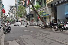 Bán gấp nhà mặt phố quan nhân, ô tô tránh, kinh doanhdt 70m2, 5 tầng, mt 5m, 16.5tỷ phố quan nhâ