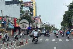 Bán nhà hxh 5 lầu mái thái sát kdc cityland 70m2 nhà đẹp ở ngay đi shopping chỉ 7.8 tỷ.