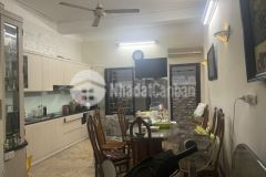 Nhà mặt ngõ, diện tích rộng, gara ô tô lương sử c, đống đa. 0911554873.