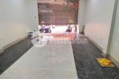 Cho thuê nhà mặt ngõ ô tô thang máy nguyễn chánh cầu giấy 45m x 6t giá 35 triệu
