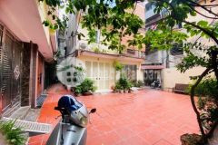 Minh khai ngõ to nhà sân rộng dt 45m4 tầng, sổ đỏ chính chủ giá 6.4 tỷ