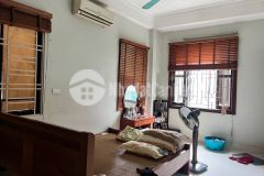 Tây trà bán nhà 5 tầng long lanh dân xây lô góc ô tô thông hoàng mai