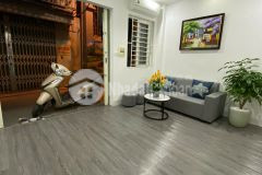 Bán cc mini đình thôn mỹ đình 50m 2 ngủ giá 1.8 tỷ, tặng nội thất, tầng thấp