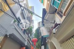 Bán nhà trung tâm đống đa, ngay ngã tư sở 87m2 sổ đỏ 15.5 tỷ. lh0982574250