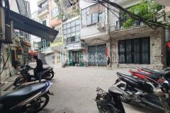 Bạch mai lô góc 3 thoáng dân trí cao 30m giá 5.2 tỷ sổ đỏ chính chủ