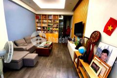 Bán nhà phân lô trung tâm quận cầu giấy phố trần tử bình 6 tầng thang máy