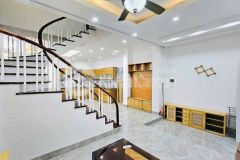 Hoàng mai phân lô nhà đẹp thoáng sáng ô chờ thang máy tiện ích