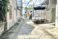 Bán nhà sát mặt tiền gần bến xe phía nam