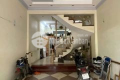 Phương mai mặt ngõ kd, oto trong nhà dt 44m giá 11.2 tỷ sổ đỏ chính chủ
