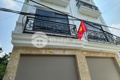 Chính chủ cần bán nhà 5.5 tỷ tại di trạch hoài đức full nội thất vị trí đắc địa, thuận tiện