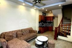 Bán nhà phố ngô gia tự long biên mới đẹp 30m2 giá 4.x tỷ