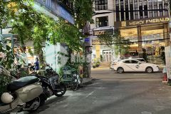 2 mặt tiền 122m2, ngang 8m, đường nhựa 6m sát nguyễn văn thoại 10 tỷ tl