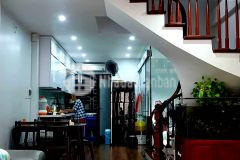 Trần quý cáp, đống đa, gara ô tô, kinh doanh, dt40m2, 5 tầng, mt 4m, giá 12 tỷ