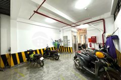 Bán tòa nhà chdv minh khai 70m2 7 tầng thang máy gần ô tô