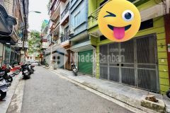 Tam trinh phân lô oto tránh dt 35m4 tầng giá 8.1 tỷ có thương lượng, sđcc