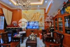 Biệt thự trần bình cầu giấy 150m x 4t giá 36 tỷ, nhà đẹp, lô góc, thang máy, vỉa hè, ô tô