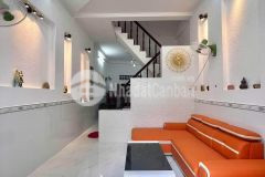 Bán nhà vị trí đẹp ngay chợ bình chánh