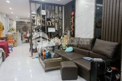 Bán nhà khuất duy tiến, 60m2, 5 tầng, mt5m, chỉ 10.5 tỷ.