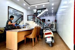 Bán nhà nguyễn hữu thọ. hoàng mai. lô góc. ô tô. dt 47m2. mt 4,3m. 5 tầng. giá 13,45 tỷ