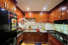 Bán nhà phố hoàng ngân phân lô ô tô 42m 4 tầng giá 11 tỷ. lh 0983805858