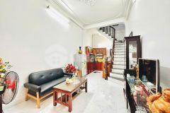 Chỉ 8.15 tỉ sở hữu nhà mặt phố kinh doanh sầm uất, vị trí cực đẹp trung tâm quận đống đa