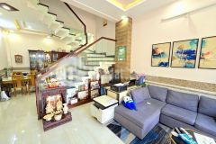 Hẻm xe tải đua nhà đẹp ở ngay vị trí đắc địa tiện ích bủa vây,