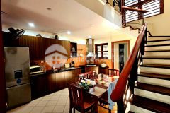 Bán nhà đội nhân. ba đình. ô tô. dt 87m2. mt 5m. 4 tầng. giá 13.5 tỷ