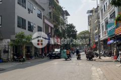 Bán nhà thanh xuân 160m2 x mặt tiền 9m, mặt phố 3 mặt đường, ô tô đỗ vỉa hè, kinh doanh.