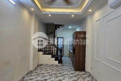 Bán nhà thạch bàn 30mx5tầng mt 3,5m giá 4,x tỷ