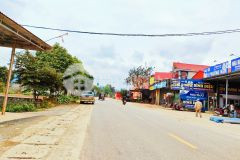 Đất mặt quốc lộ 21a kinh doanh nhỉnh 1 tỷ hoà bình