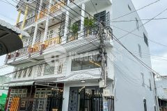 Bán nhà 4 tầng gốc 2mt trục chính hẻm 112 hoàng quốc việt tp cần thơ. lh0943107272