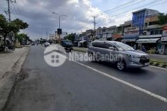 Nhà 2 lầu mặt tiền đường nguyễn huệ phường 2 vĩnh long