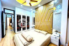 Bán nhà đặng tiến đông. đống đa. dt 65m2. mt 3.2m. 5 tầng. giá 11.45 tỷ.