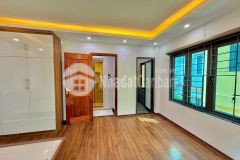 Bán nhà kim giang. hoàng mai. 6 tầng thang máy. lô góc. ô tô. dt 35m2. mt 6m. giá 8.28 tỷ.