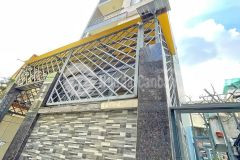 Hàng thơm nhà đẹp 2 lầu st mặt tiền hẻm huỳnh tấn phát, quận 7