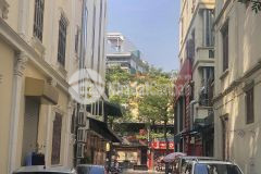 Bán nhà đặng tiến đông 52m2, 4 tầng. ngõ thông, oto vào 12.3 tỷ